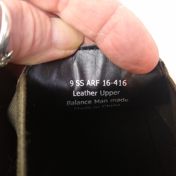 David Tate slip on ankle booties - Picture 3 of 11